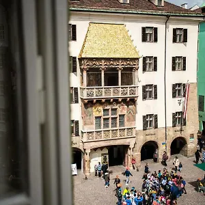 Apartment Golden Roof